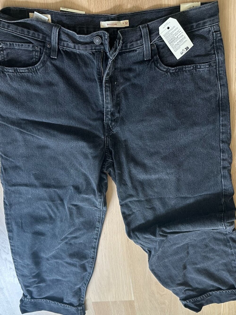 Levi's Black Baggy Dad Barrel Jeans (32)